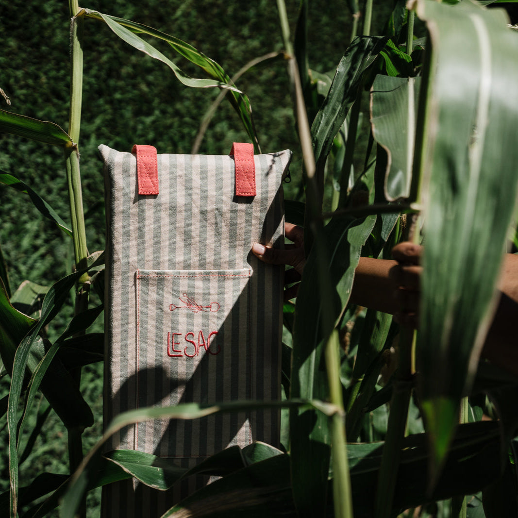 Canvas Kneeler | Le Sac x Outback Gardens Exclusive Collection
