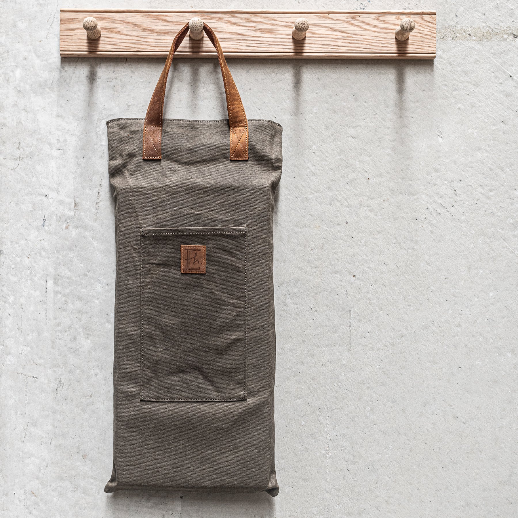 Waxed Canvas Garden Kneeler